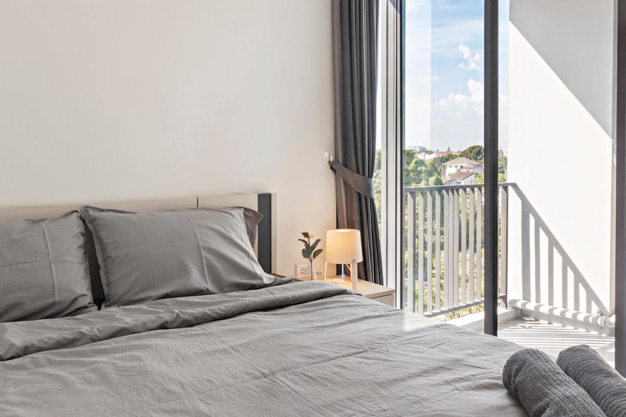 Appartement Nidhra นิทรา à Ban Lat Krachaeng Extérieur photo