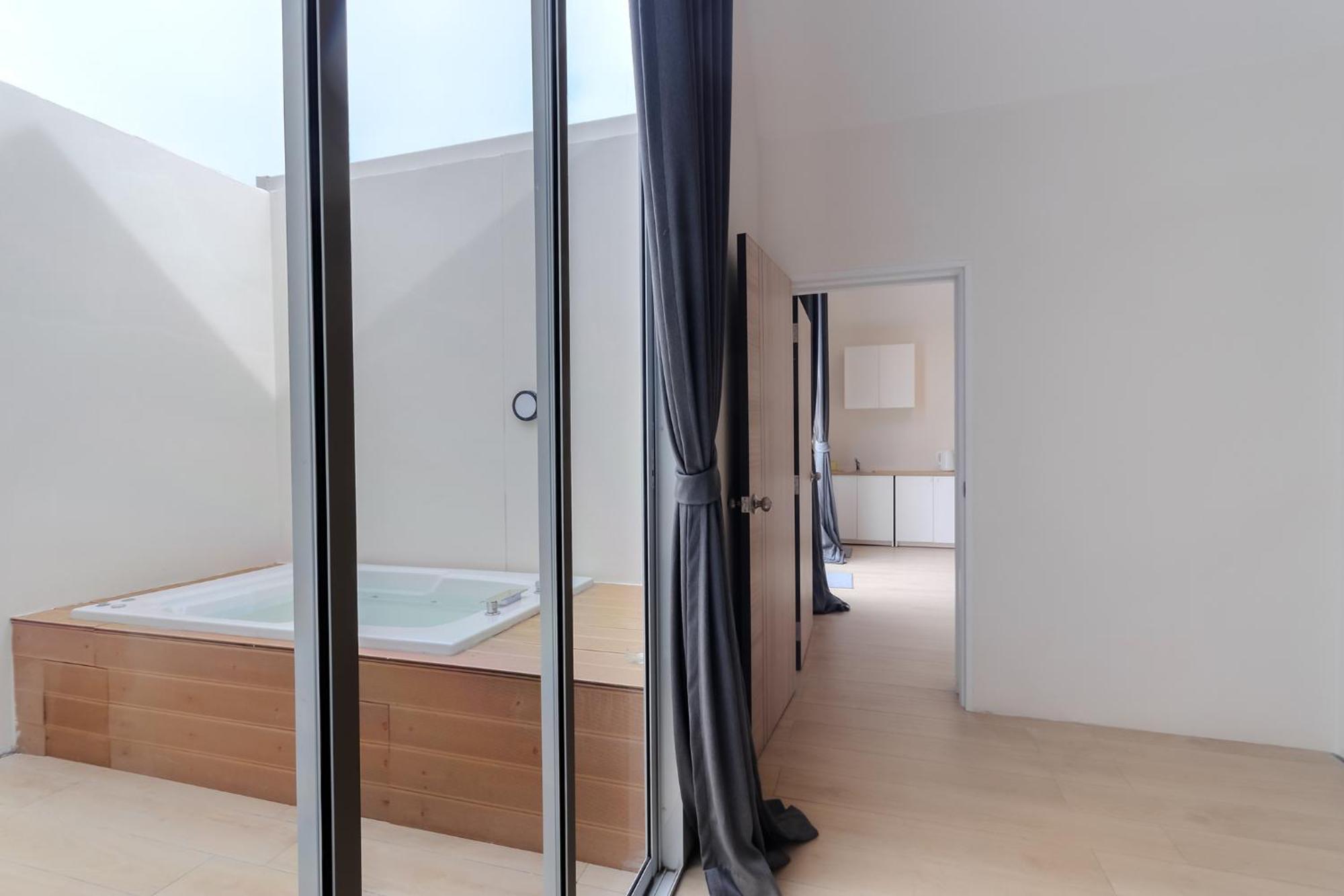 Appartement Nidhra นิทรา à Ban Lat Krachaeng Extérieur photo