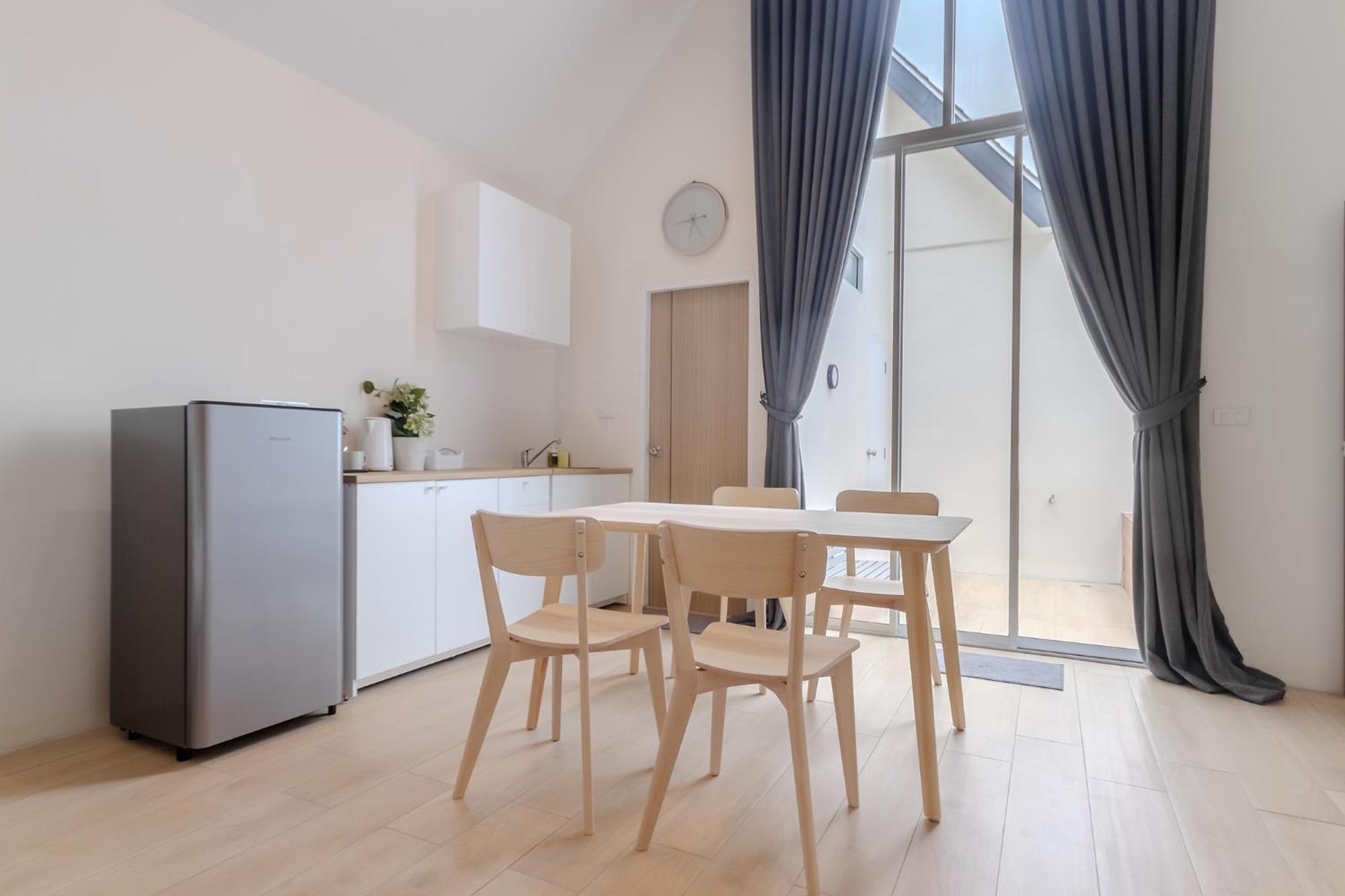 Appartement Nidhra นิทรา à Ban Lat Krachaeng Extérieur photo