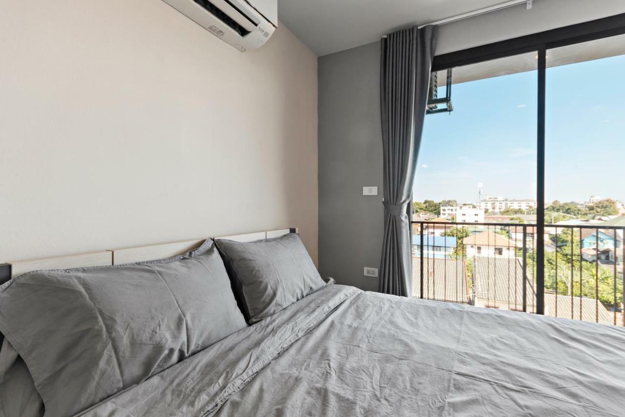 Appartement Nidhra นิทรา à Ban Lat Krachaeng Extérieur photo