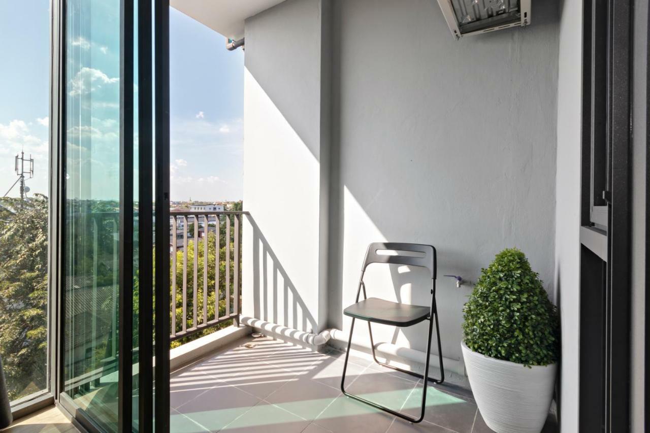 Appartement Nidhra นิทรา à Ban Lat Krachaeng Extérieur photo