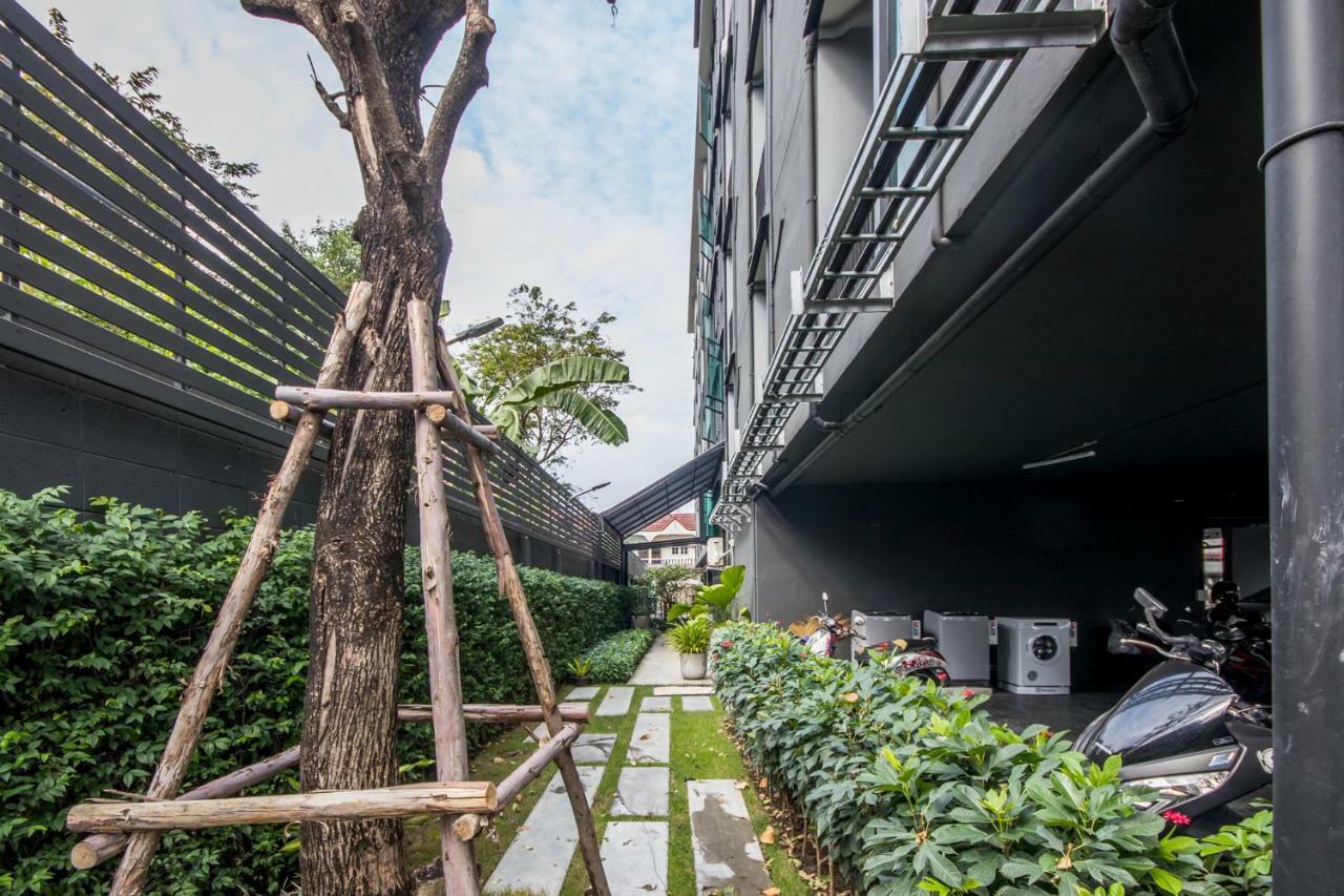 Appartement Nidhra นิทรา à Ban Lat Krachaeng Extérieur photo